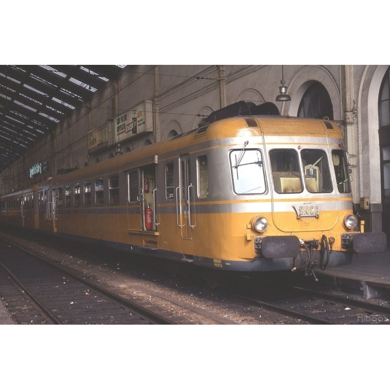 Autorail RGP2 Upgraded version. orange/metal gris livery -Jouef - HJ2387